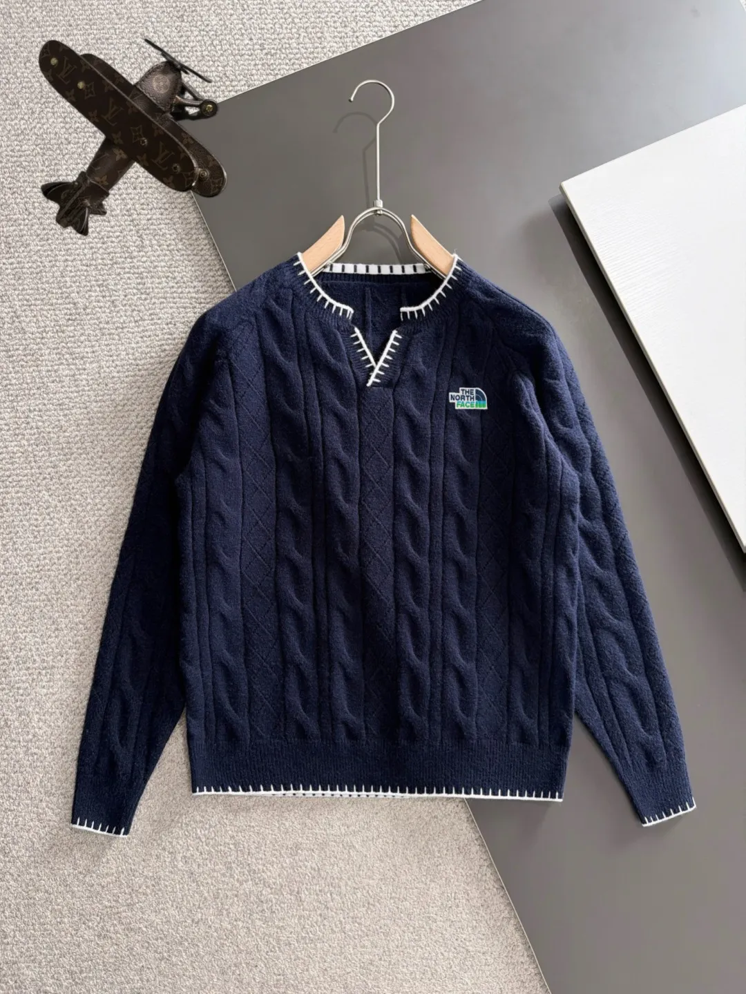 Quality 2026 ， Hot Sale！ . . ，logo ， ！ . . . ！ ！Sizes：M-3XL